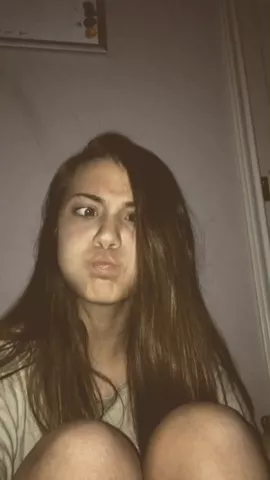 i got issues .... 😋 #featurethis #featureme #imnew #followme @babyariel @musical.ly