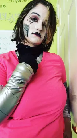 inspired by @lowcash.cosplay  #mettaton #cosplay #undertale