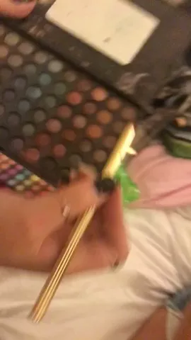 #GlitterMakeupChallenge #Style