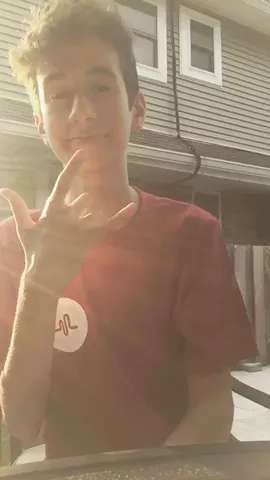 I'm a #slowmoking now #slowmo #Featureme #lensflarechallenge #DuetWithPatman #slowdown