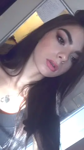 To the window to the wall❤️ #FeatureMe #FallMakeUp