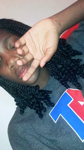 Why do people think I'm Soooooo pretty 🙁I'm not