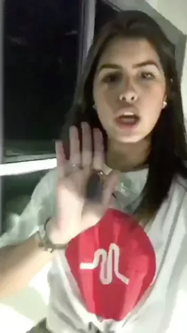 Ella es mi amiga @nicolegarcia 🔥 Si te gusta esta canción 🔥 Dale Like
