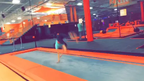 Jumping😁