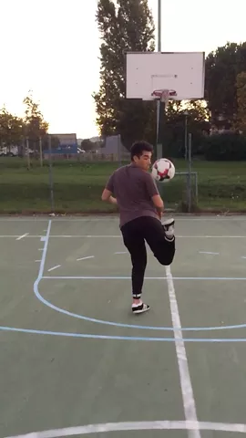 My new transition🔥🔥 Rate this 1-10 ⚽️ #football #Soccer #skills #featureme #featurethis @musical.ly 