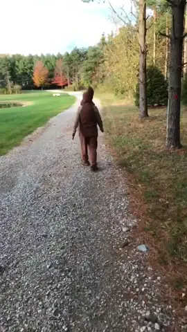 Happy Halloween from this 💩
