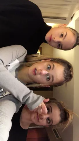 💥🖤👭