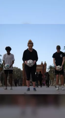 When it’s perfectly in time😍 Tag your squaddddd🤙🤙 #football #Soccer