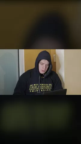 Tú eres de los que se copian ? O de los que estudia mucho ?