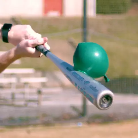 Water Balloon + Baseball Bat! 🏏🎈👏🏼😱 