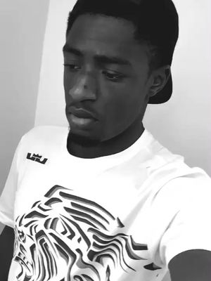 #OTFPIC#RightHand#Drake#LoveYourself#FavoriteSong 🔛🔝🔜