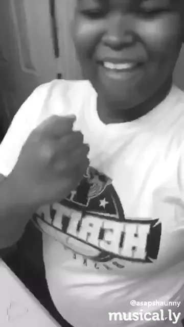 #whenurmusicturnsoff #featureme ✨❤️ me like you do