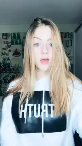 so you can let me gooooo #GlitchBR