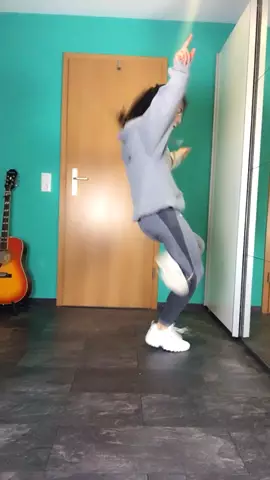 Good morning babies🌤❣️ #shuffle#dance#germany#shuffledance