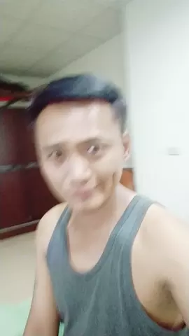 終於會了，原來是這樣玩喔！練習時間靜止希望大家給個♥+關注唷！