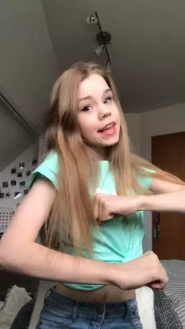 Jetzt geht’s gleich wieder erneut nach Berlin für mich😂yay/Noch 10 Tage bis mein Song rauskommt🔥♥️