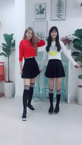 Quẩy chung đi nè các tình yêu ơi..❤️❤️❤️ #tocadance @ 👑 Tườnq Vyy 👑