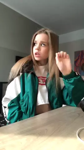 Ich bin gerade in Berlin und hab gleich ein noch geheimes Meeting 🔥🙊♥️