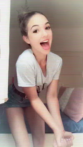 1 darab emojival jellemezd a hangulatod!🐙 az enyém:☹️