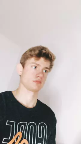 Ich hab zu lange nix mehr gepostet also hier etwas unnomales😂