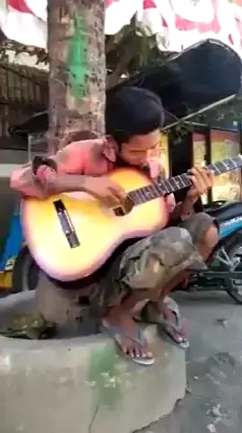 Pengamen terhebat 😂, Orang Makassar pasti ngerti 😅 #ngakak #tahantawa