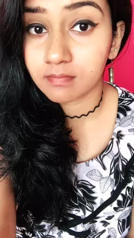 Hide moles with a purple corrector💁♀️#beautyhacks #glamrada #glamradaxtiktok #makeup #nyx #mac