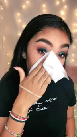 Tutorial?? 😏 #QuitateElMaquillaje  Quieren que empiece a subir cosas de maquillaje??
