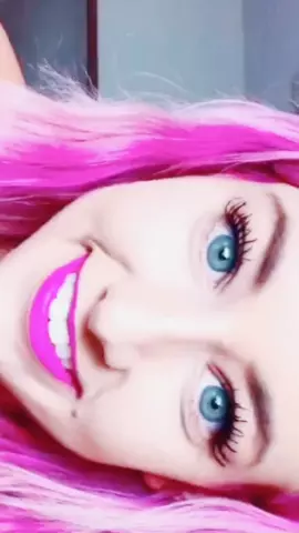 What is your fav eye color? I have blue eyes but my fav are green 😱 #eyecolorchallenge