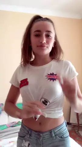 j’ai eu le hoquet 😂 (like si t’as vu) #clap #foryou #like #fingers ❤️ soon #6k 😍