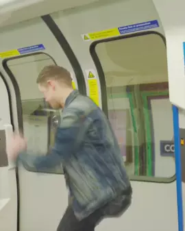 Never EVER travel with a magician... 😱😂😂 (insane 👀) #magic #wizard #travel #wow