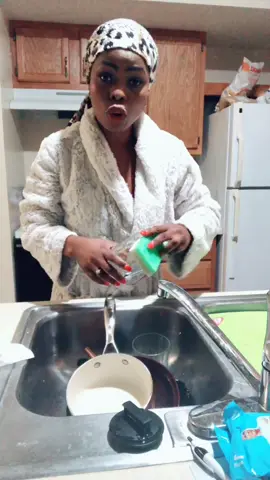Mom! #foryou #funny #comedy #acting #mombelike #lol #tiktok #momlife #trending #actingwars #lipsync