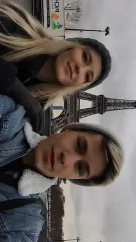 Es war so schön in Paris!❤️😍 Was ist euer Reiseziel?🌹 #paris #france #eiffeltower @lenaly7