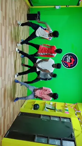 Dance rehearsal fun time #dance #funmode #tiktok #tamilson #itemdance #boys @vijeshvarma26