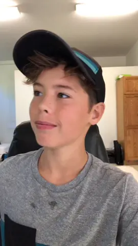 Imagine if everyone who watched this liked it following 5 people who like and comment😱