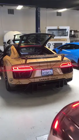 Listen to the purrrrrrr 😅🤤 #cars #audir8 @jakepaul #lamborghini in the back 👀