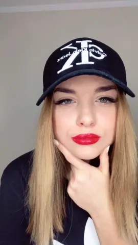 Zostawcie w komentarzu jakąś czarną Emoji 🔝♟🎬🎱🖤 ! #jumpontiktok  #polska #dlaciebie #foryou