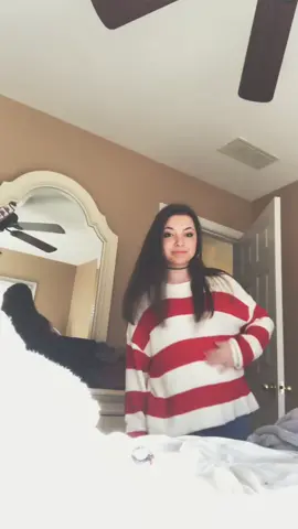 i look like where’s waldo