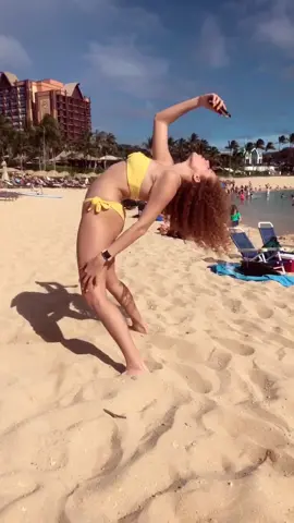 “I wonder what this would look like n #public ” here it is 😂 #mahoganylox#challenge#foryou#tutorial