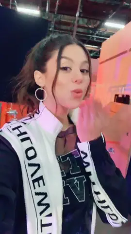 @kirakosarin 😘 #nickelodeon #nickelodeonuk #ukcomedy #kirakosarin #thethundermans #thundermans #uk