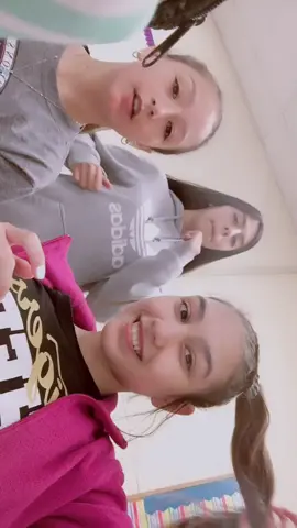 I hope this is on the foryou page bc I got my phone taken up !🥵💀🙄 #foryou @chloe_dean3