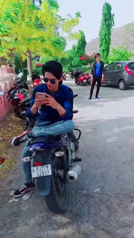 #KoiYaarNahiFar