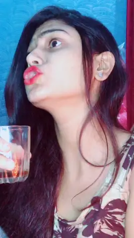 Ghamand ki Bimari  sharab Jesi hai Sahab kyu ki......😥😶 (Btw ye glass mai jaljeera hai 🤗)