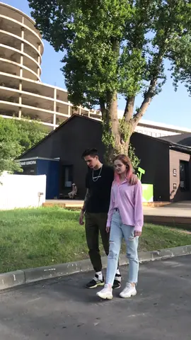 Этот взгляд В КОНЦЕ...😳 А на сколько % вы ревнивые? Я на все 100% походу😂#рекомендации #тренды