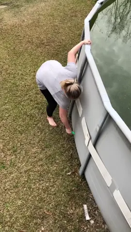 Swimming pool fails w/ @erin_nichole18 #fails #Summer #foryou #foryoupage #trending #featureme