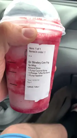 I just changed your life! You’re welcome! 😁 #capncrunch #starbucks #lifehacks
