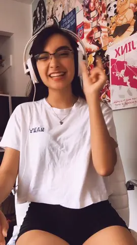 this is me announcing i’m gonna be streaming today at twitch.tv/uwum1 !! 🌸 #foryou#lalala#uwu