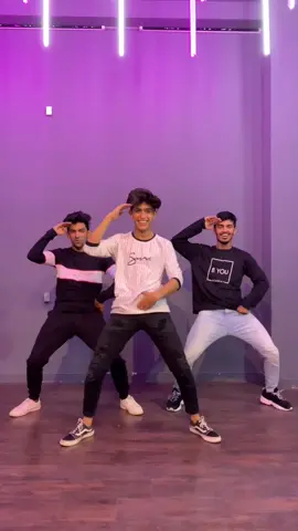 I love this sound ❤️ do you guys? @vedantashtivkar @karanmaru08 #danceindia #foryou #byou #trending