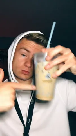 I’m so ugly omg #foryoupage #foryou #fyp #featurethis #featureme #woah #coffee #viral