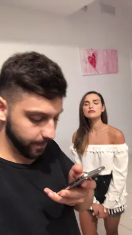 Ahora Me dejaron sin clave de teléfono 😢ft. @fefioliveira #cuaimalogia #couplegoals #jealousgirl