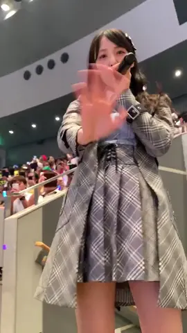 #下尾みう #AKB48 #チーム8  広島ツアー みうちゃんが2階席に来てくれたよ😆  風来坊くんを探せ！www  @shitao miu